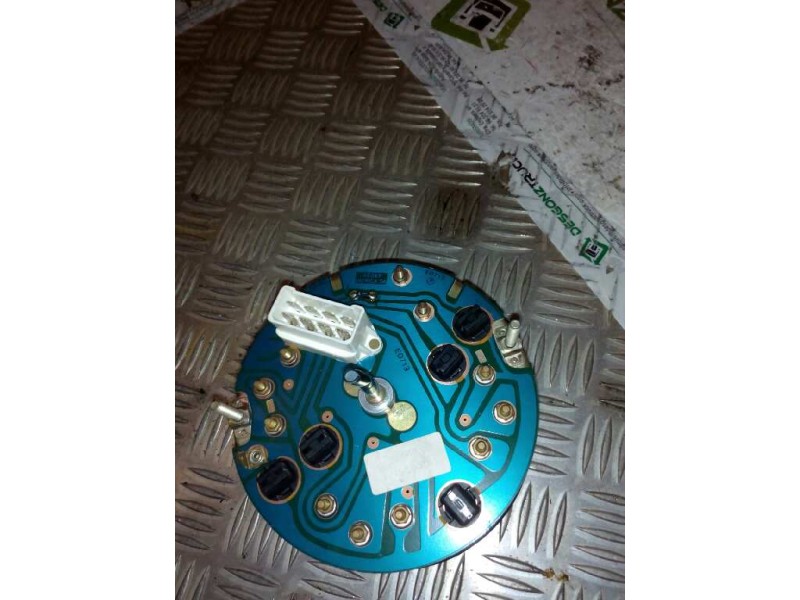 Recambio de cuadro instrumentos para nissan trucks l35.09 ... referencia OEM IAM 132002511 19497601AC 