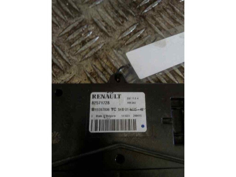 Recambio de modulo electronico para renault serie t fg 4x2 cabina high-sleeper referencia OEM IAM 7482571728 82571728 