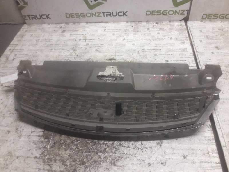 Recambio de rejilla delantera central para ford focus berlina (cap) ambiente (d) referencia OEM IAM 6S718A100BAW  