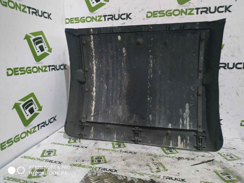 Recambio de guardabarros trasero derecho para volvo fh 12 2002  12.1 diesel (d12d420) referencia OEM IAM DELANTERO  