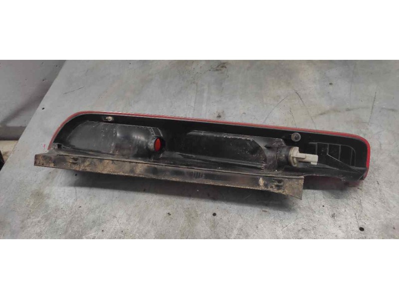 Recambio de piloto trasero derecho para ford focus berlina (cap) referencia OEM IAM   