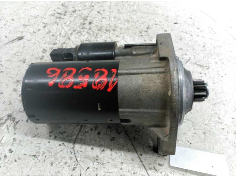 Recambio de motor arranque para seat leon (1m1) stella referencia OEM IAM 020911023 9 DIENTES 