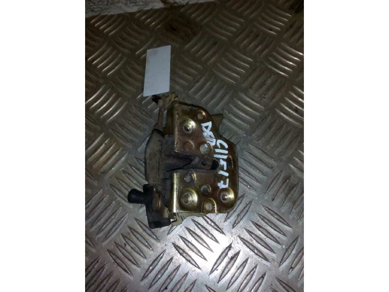 Recambio de cerradura puerta delantera derecha para nissan trucks l-90.150 referencia OEM IAM   