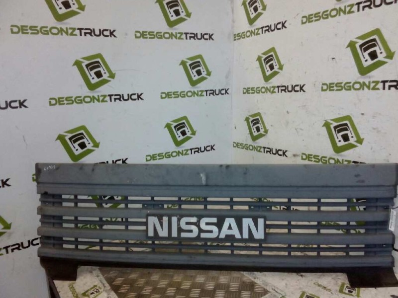 Recambio de rejilla delantera central para nissan trucks l-90.150 referencia OEM IAM   