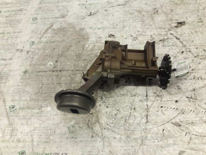 Recambio de bomba aceite para renault megane ii berlina 5p confort authentique referencia OEM IAM 8200150195  