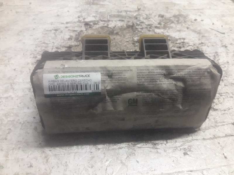 Recambio de airbag delantero derecho para opel astra g berlina club referencia OEM IAM 520281500A  
