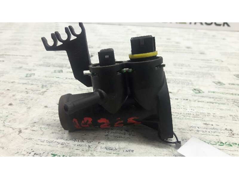 Recambio de termostato para volkswagen golf iii berlina (1h1) cl referencia OEM IAM 037121133F  