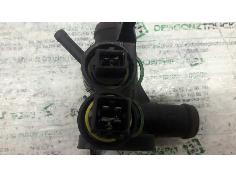 Recambio de termostato para volkswagen golf iii berlina (1h1) cl referencia OEM IAM 037121133F  