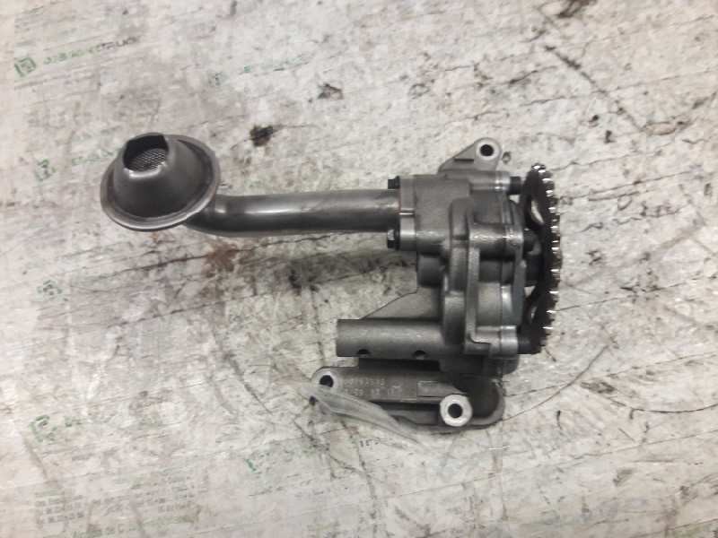 Recambio de bomba aceite para volkswagen golf iv berlina (1j1) highline referencia OEM IAM 670815552  