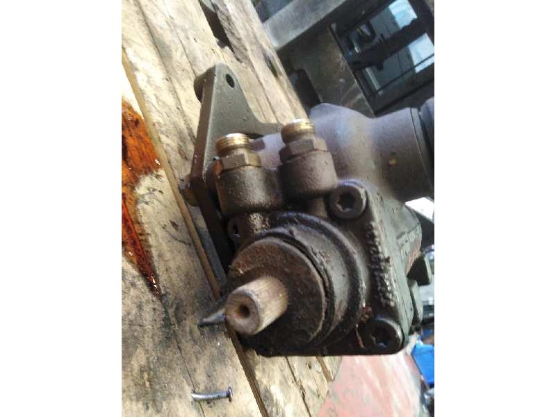 Recambio de caja direccion para nissan cabstar 01.04  cabina simple cabina individual referencia OEM IAM 492109X200 TAS15M605 