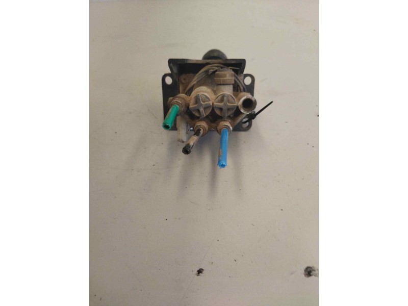 Recambio de palanca toma fuerza para nissan trucks atleon 140 referencia OEM IAM   