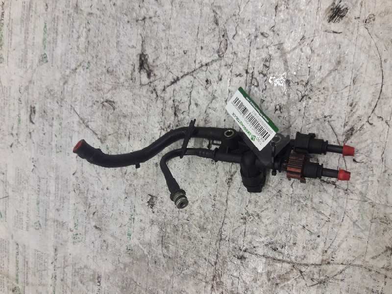 Recambio de tubo para kia carens 2.0 crdi ex monovolumen referencia OEM IAM  BOMBA INYECCION 