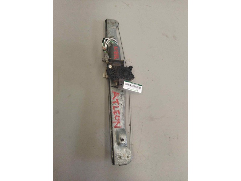 Recambio de elevalunas delantero derecho para nissan trucks atleon 140 referencia OEM IAM   
