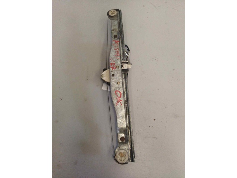 Recambio de elevalunas delantero derecho para nissan trucks atleon 140 referencia OEM IAM   