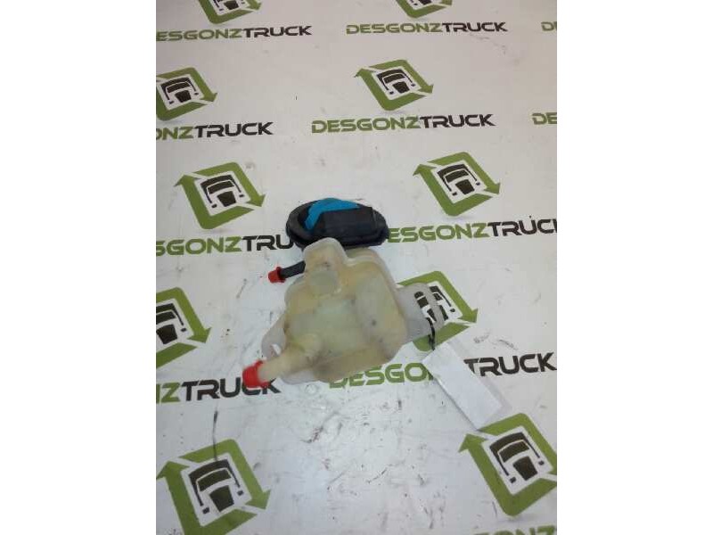 Recambio de deposito liquido embrague para nissan trucks eco-t eco-t 135 referencia OEM IAM 76047022  