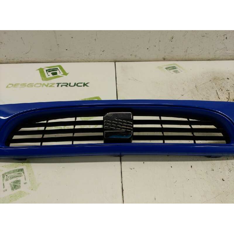 Recambio de rejilla delantera central para seat cordoba berlina (6k2) dream (1997) referencia OEM IAM 6K0854643  