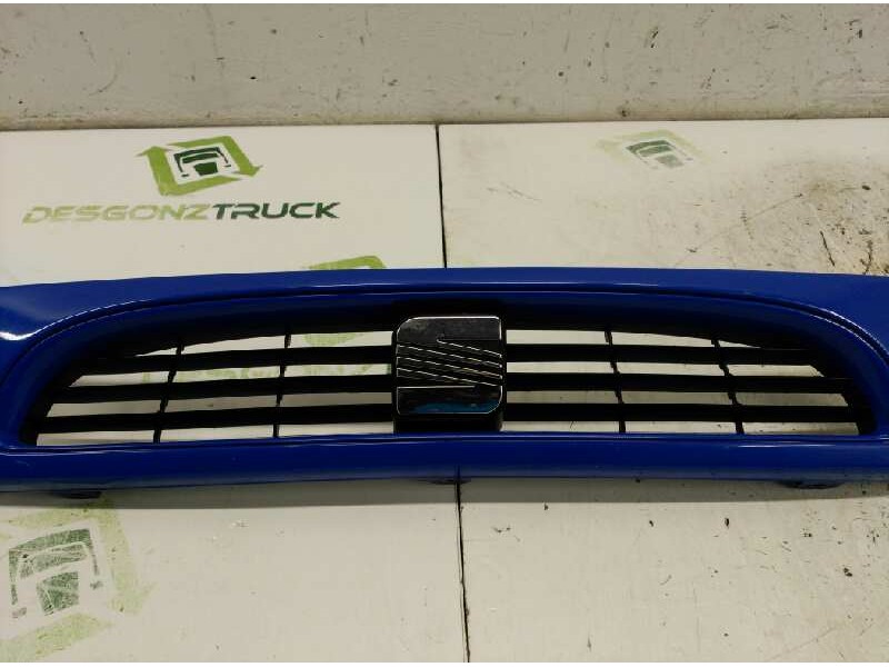 Recambio de rejilla delantera central para seat cordoba berlina (6k2) dream (1997) referencia OEM IAM 6K0854643  