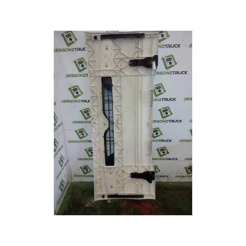 Recambio de calandra para renault midlum fg  xxx.16/c e3 cabina para dormir referencia OEM IAM 5010225454  