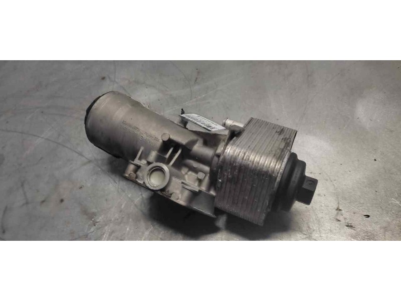 Recambio de enfriador aceite motor para volkswagen passat variant (3c5) advance referencia OEM IAM 045115389  
