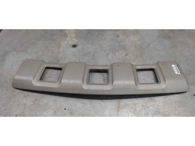 Recambio de molduras delanteras para mercedes-benz clase m (w164) 3.0 cdi cat referencia OEM IAM A1648850222  