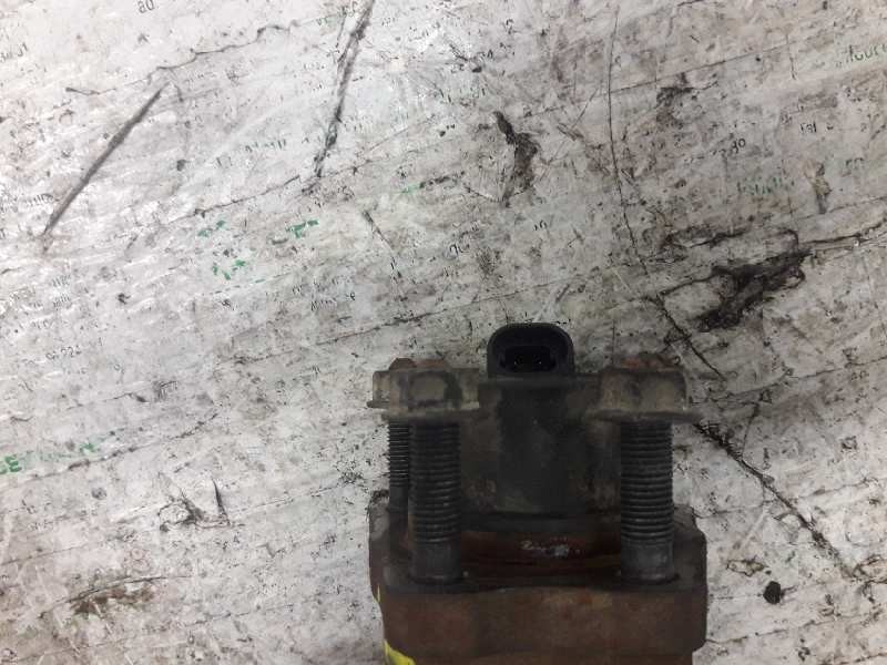 Recambio de buje trasero derecho para opel combo (corsa c) familiar referencia OEM IAM   