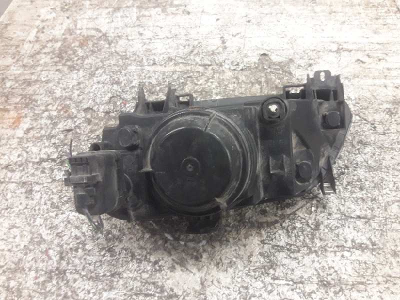 Recambio de faro derecho para renault megane i classic (la0) 1.9 d europa referencia OEM IAM   