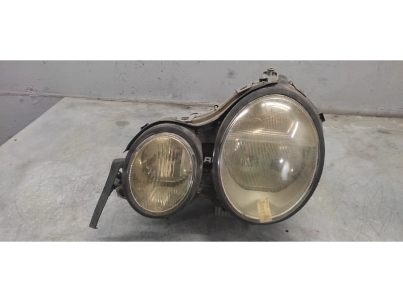 Recambio de faro izquierdo para mercedes-benz clase e (w210) berlina 2.0 16v cat referencia OEM IAM   