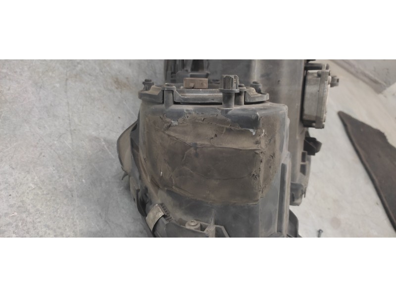 Recambio de faro derecho para mercedes-benz clase e (w211) berlina 1.8 cat referencia OEM IAM   