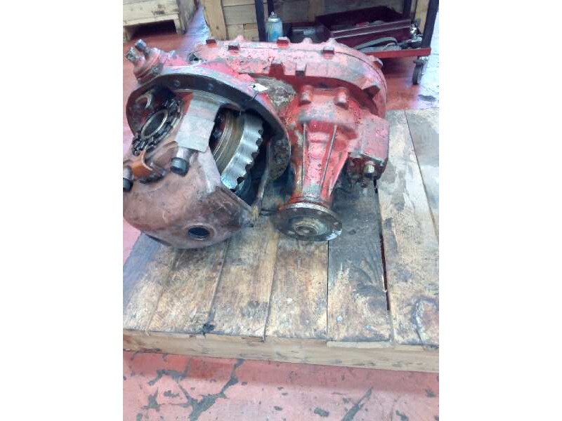 Recambio de grupo para iveco trucks p/pa 330-30 ah (306cv) referencia OEM IAM 6427 247B217KZ5022 2.47