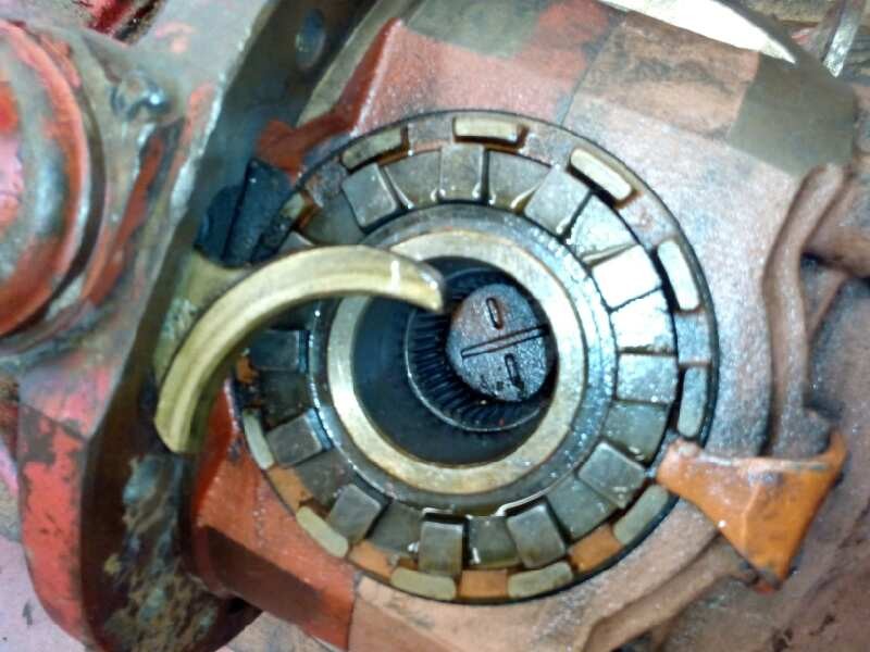 Recambio de grupo para iveco trucks p/pa 330-30 ah (306cv) referencia OEM IAM 6427 247B217KZ5022 2.47