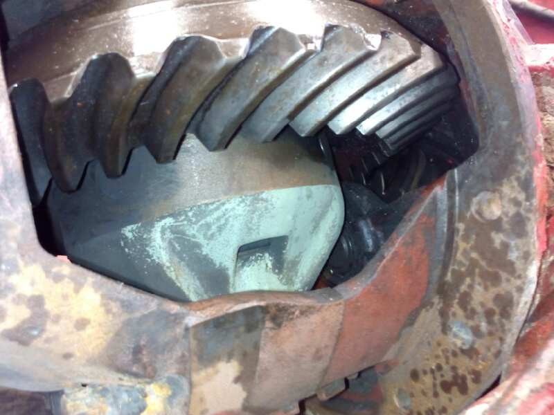 Recambio de grupo para iveco trucks p/pa 330-30 ah (306cv) referencia OEM IAM 6427 247B217KZ5022 2.47