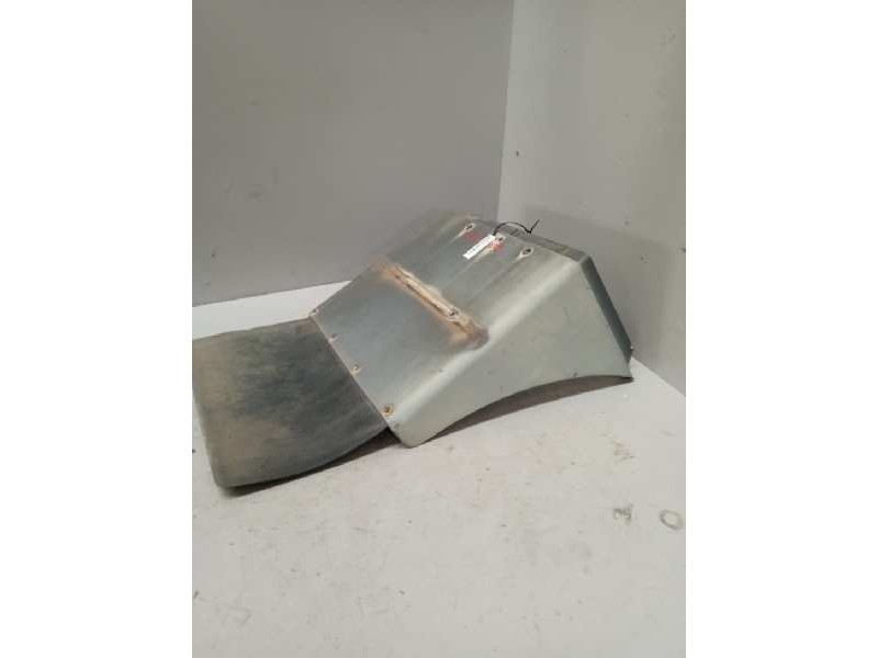 Recambio de guardabarros delantero derecho para nissan trucks l35.09 l-35.095 referencia OEM IAM   