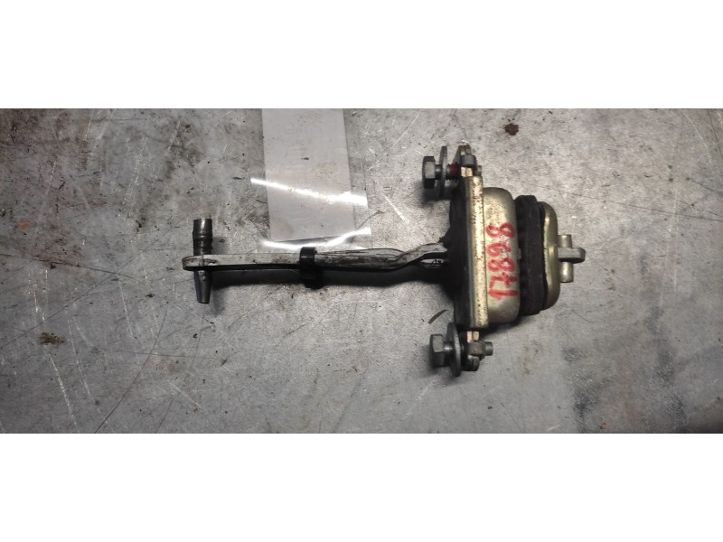 Recambio de retenedor puerta para mg serie 45 (t/rt) classic referencia OEM IAM   DELANTERA DERECHA