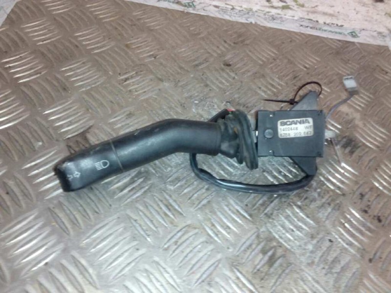 Recambio de mando intermitentes para scania serie 4 (p 94 d) 9.0 diesel referencia OEM IAM 1402448  