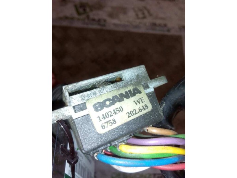 Recambio de mando limpia para scania serie 4 (p 94 d) 9.0 diesel referencia OEM IAM 1402450  