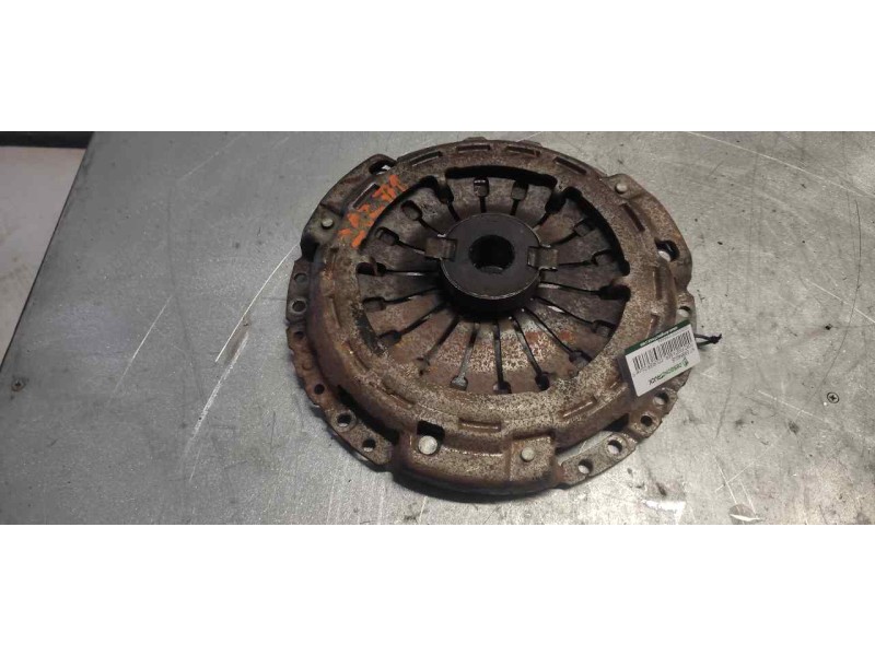 Recambio de kit embrague para ford fiesta berl./courier courier familiar referencia OEM IAM   