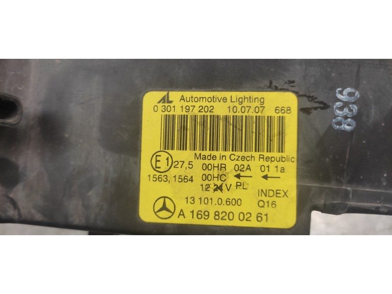 Recambio de faro derecho para mercedes-benz clase a (w169) 1.5 cat referencia OEM IAM A1698200261  