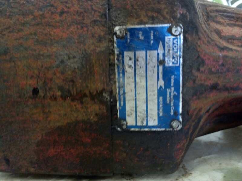 Recambio de bomba hidraulica para volvo trucks fl 12 fl 12/380 (379cv) referencia OEM IAM VOLVO60L  