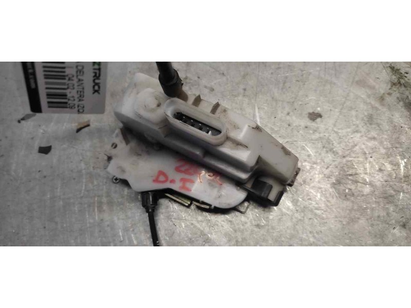 Recambio de cerradura puerta delantera izquierda para citroën c3 1.4 furio referencia OEM IAM   5 PINS