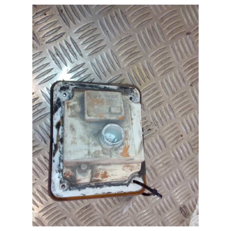 Recambio de piloto delantero derecho para iveco serie m chasis  (145-17) 130 kw tráfico urbano referencia OEM IAM   