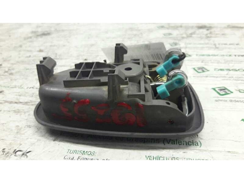 Recambio de maneta interior delantera derecha para hyundai accent (lc) crdi gl referencia OEM IAM   
