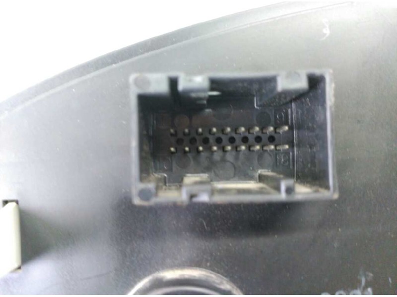 Recambio de cuadro instrumentos para peugeot boxer kombi (rs3000)(333) hdi luxus (330) referencia OEM IAM 555001210200 555001210