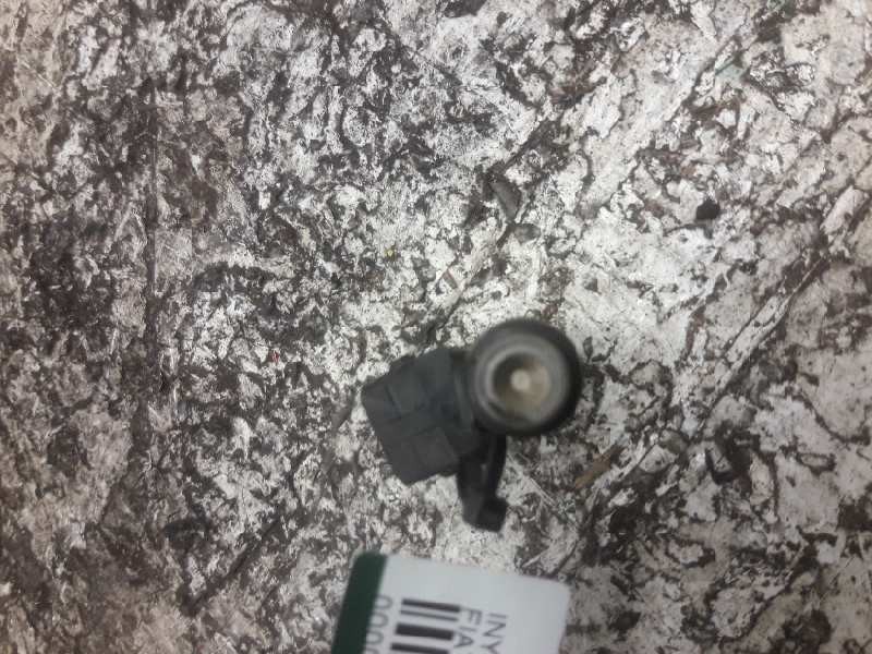 Recambio de inyector para fiat punto berlina (176) 60 cult referencia OEM IAM  2 PINS 