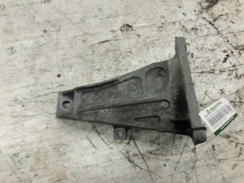 Recambio de soporte motor para bmw serie 3 berlina (e46) 320d referencia OEM IAM 24168110  