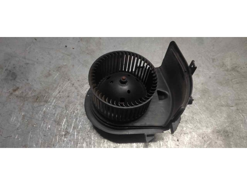 Recambio de ventilador calefaccion para volkswagen polo berlina (6n1) air referencia OEM IAM 6N1820021  