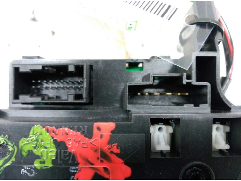 Recambio de mando limpia para renault scenic ii authentique referencia OEM IAM 8200127728  