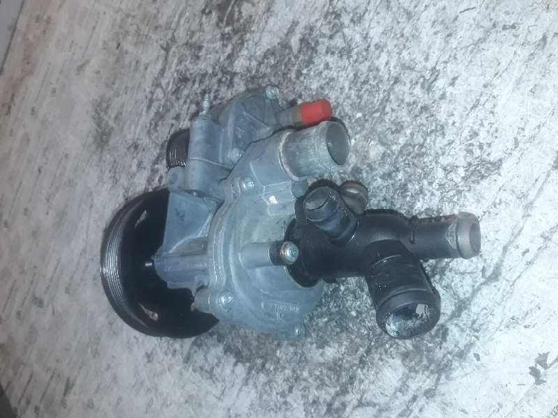 Recambio de bomba agua para ford transit combi ´06 ft 350 largo referencia OEM IAM 273214000  