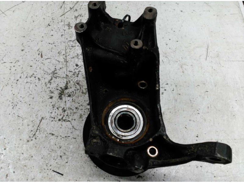 Recambio de mangueta delantera derecha para renault trafic (desde 5.89) t 1100 referencia OEM IAM   