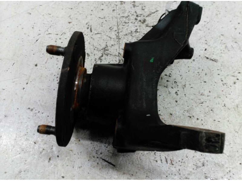 Recambio de mangueta delantera izquierda para renault trafic (desde 5.89) t 1100 referencia OEM IAM   