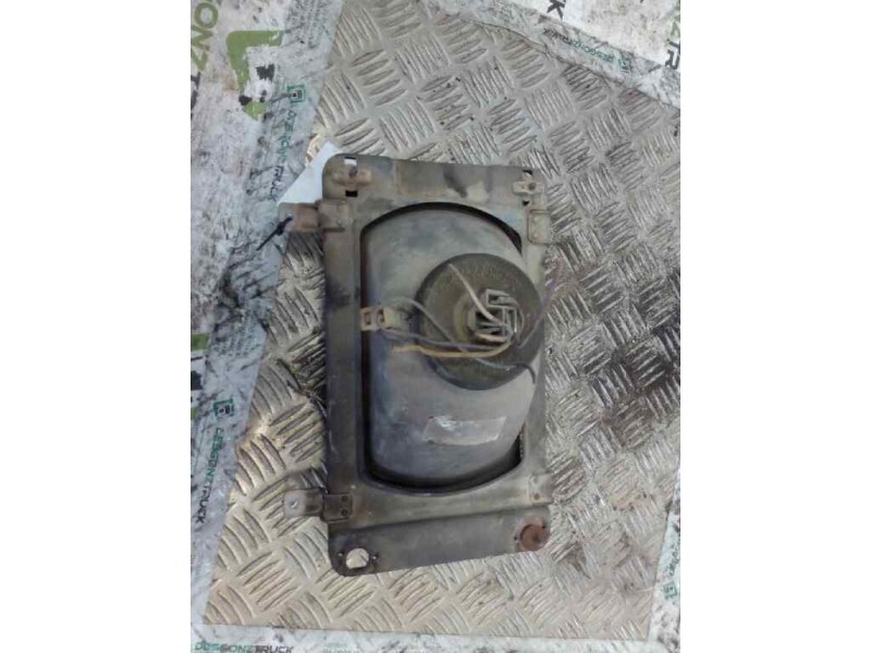 Recambio de faro izquierdo para pegaso trucks ekus 1215.8 referencia OEM IAM   